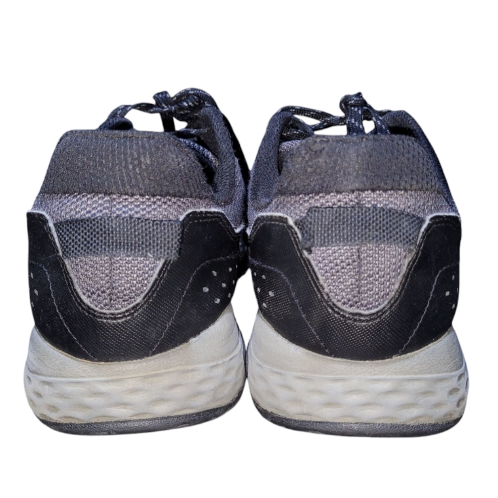 New Balance Men's Size 11 T410 Gray and Black Athletic Shoes - Picture 7 of 11